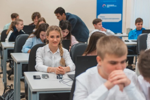 Открыт набор на бесплатные и платные образовательные программы для школьников 1-11 классов Открыт набор на бесплатные и платные образовательные программы для школьников 1-11 классов