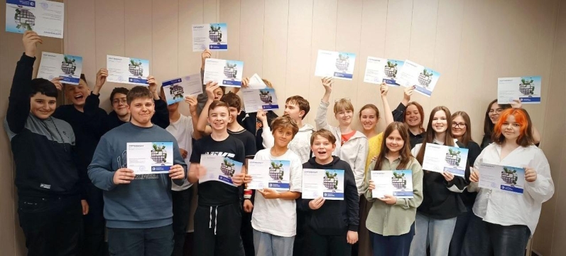 Выпускники Детского технопарка «СМАРТ-ПАРК» и ЦКО МИЭТ: новые знания и яркие достижения Выпускники Детского технопарка «СМАРТ-ПАРК» и ЦКО МИЭТ: новые знания и яркие достижения