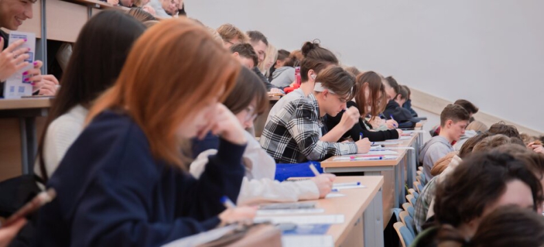 Осознанно выбирать профессию и строить карьеру – это модно! Осознанно выбирать профессию и строить карьеру – это модно!
