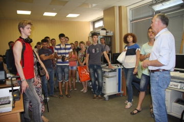Приглашаем абитуриентов и их родителей на экскурсии по МИЭТу Приглашаем абитуриентов и их родителей на экскурсии по МИЭТу