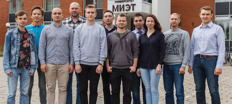 Кафедра высшей математики №1: «Математическая выучка предполагает желание и умение в любой ситуации рассуждать логически» Кафедра высшей математики №1: «Математическая выучка предполагает желание и умение в любой ситуации рассуждать логически»